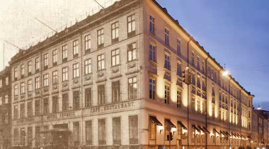 En byggnad visas delad på mitten: vänster sida är ett gammalt, sepiatonat fotografi som visar historisk arkitektur, medan höger sida är ett modernt färgfotografi av samma byggnad upplyst i skymningen.